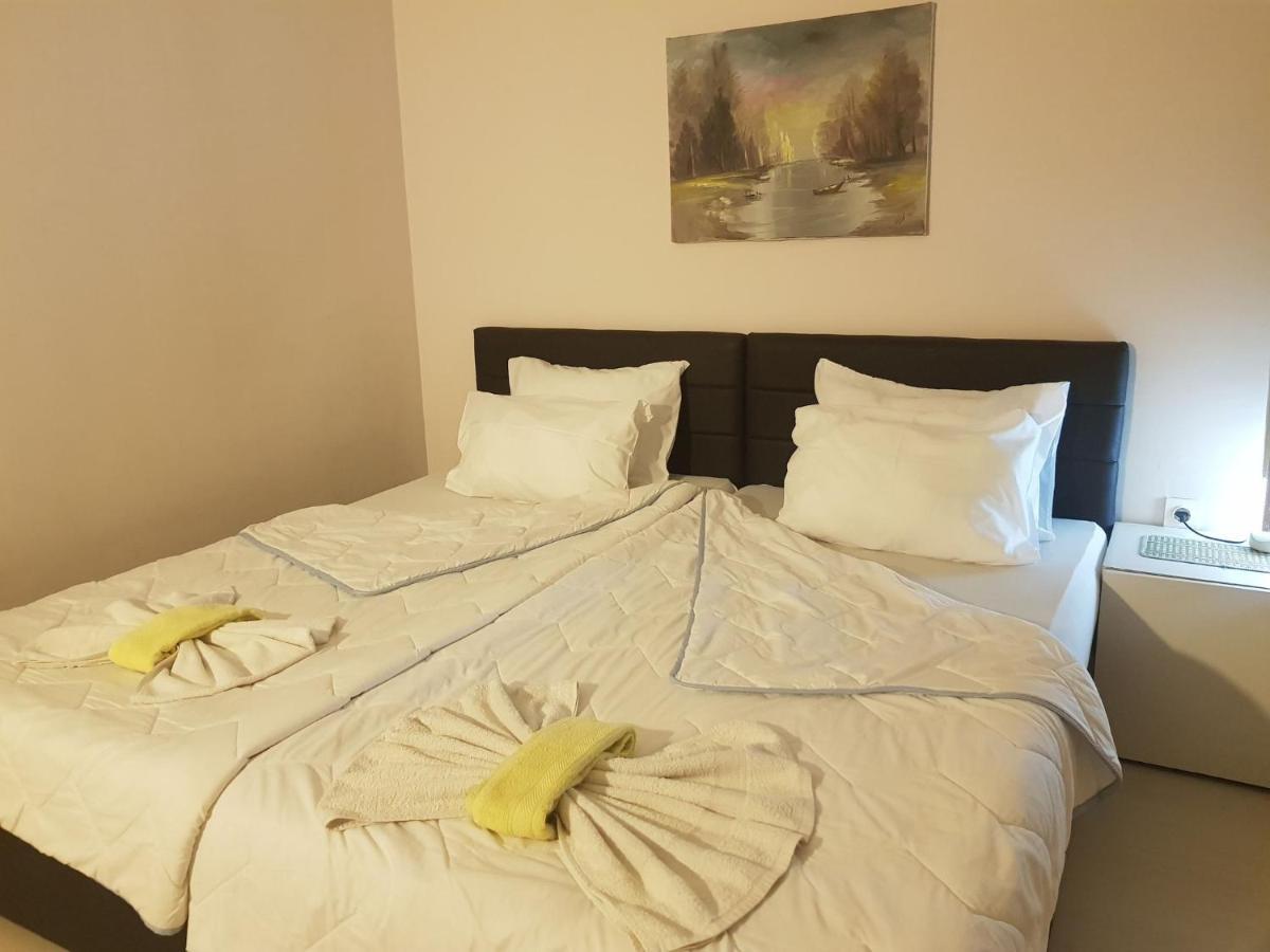 Villa Amsterdam 오흐리드 외부 사진